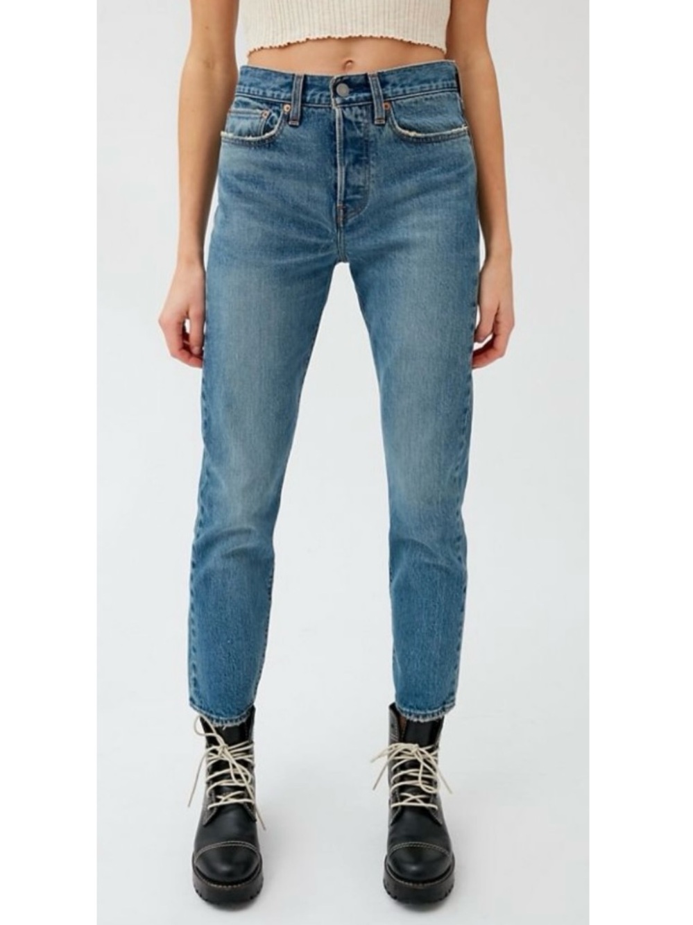 Levi’s Raw Hem Wedgie Jeans 28